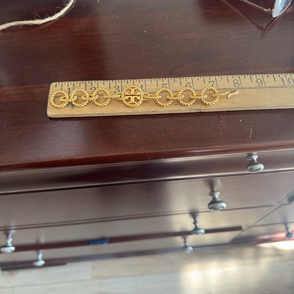 Tory Burch Textured Rope gold bracelet - Picture 4 of 4